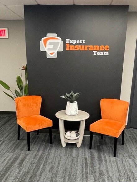 More Photos Of 255 E Lake St, Bloomingdale Office For Lease