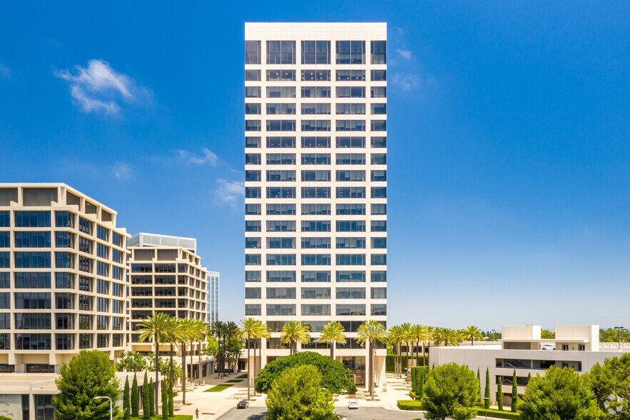 More Photos Of 520 Newport Center Dr, Newport Beach Office For Lease