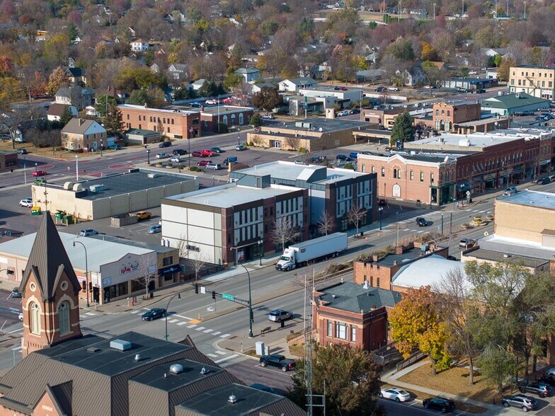 More Photos Of 410 S Minnesota Ave, Saint Peter Apartments For Sale