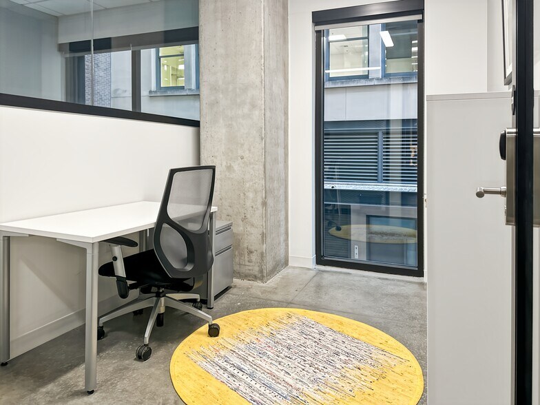 More Photos Of 450 Alaskan Way S, Seattle Coworking Space