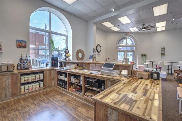 More Photos Of 301 W Main St, Radford Apartments For Sale