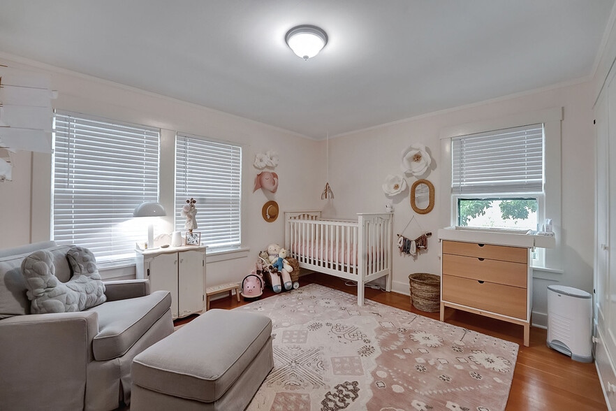 More Photos Of 8325-8337 SE 17th Ave, Portland Freestanding For Sale