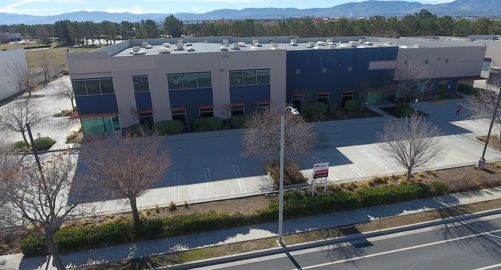 More Photos Of 200 E Avenue K-8, Lancaster Warehouse For Lease