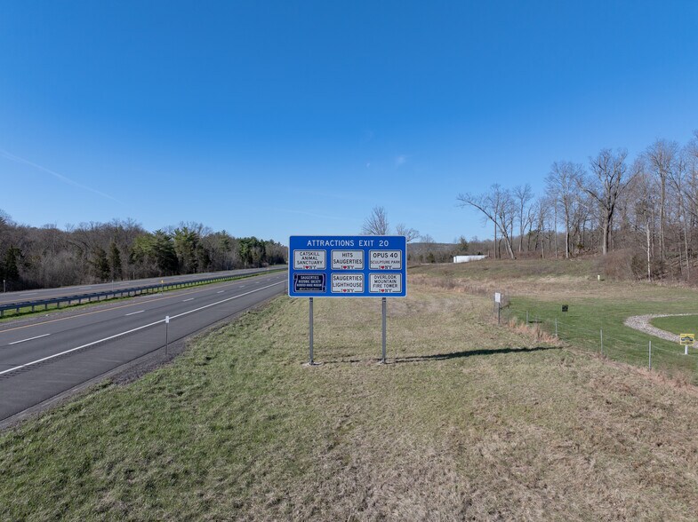 More Photos Of 60 Peoples Rd, Saugerties General Retail For Sale