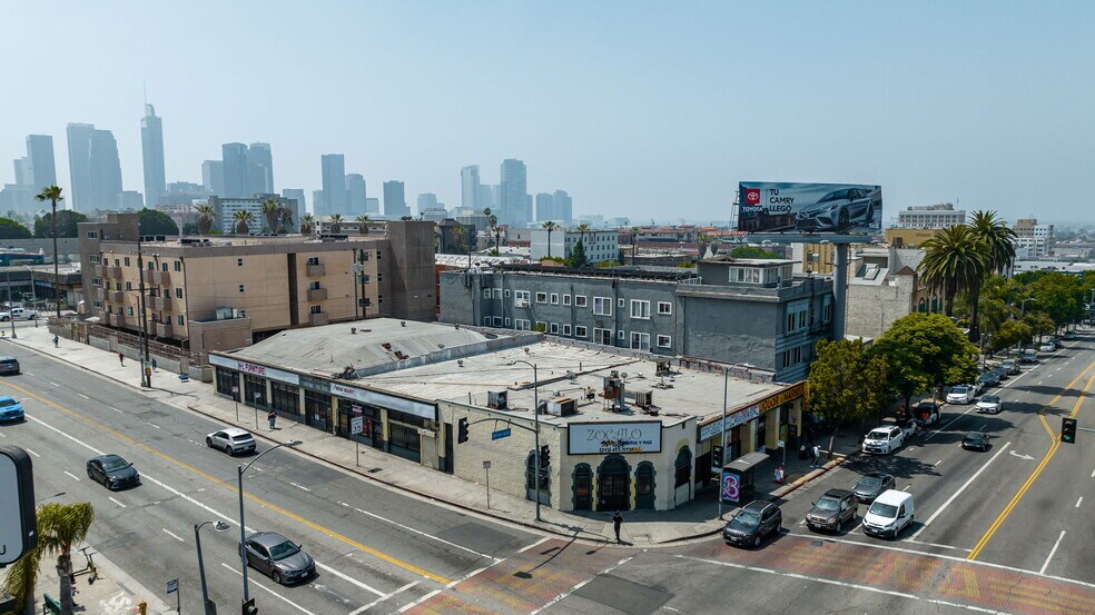 More Photos Of 2020-2028 W 3rd St, Los Angeles Storefront For Lease