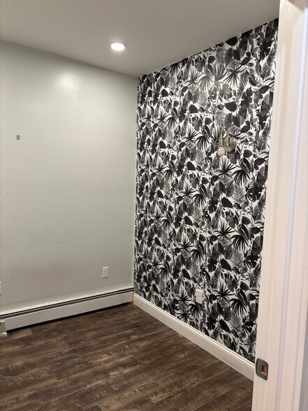 More Photos Of 511 Humphrey St, Swampscott Medical For Lease