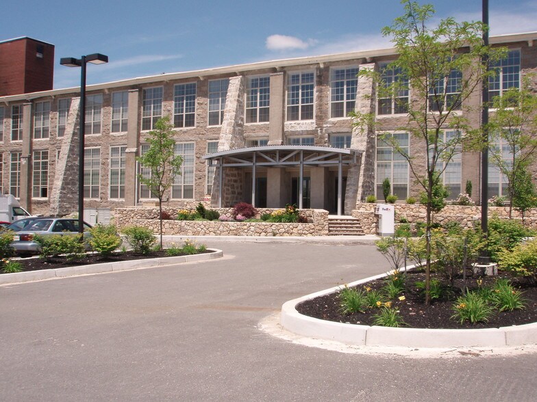 More Photos Of 21 Father Devalles Blvd, Fall River Office For Lease