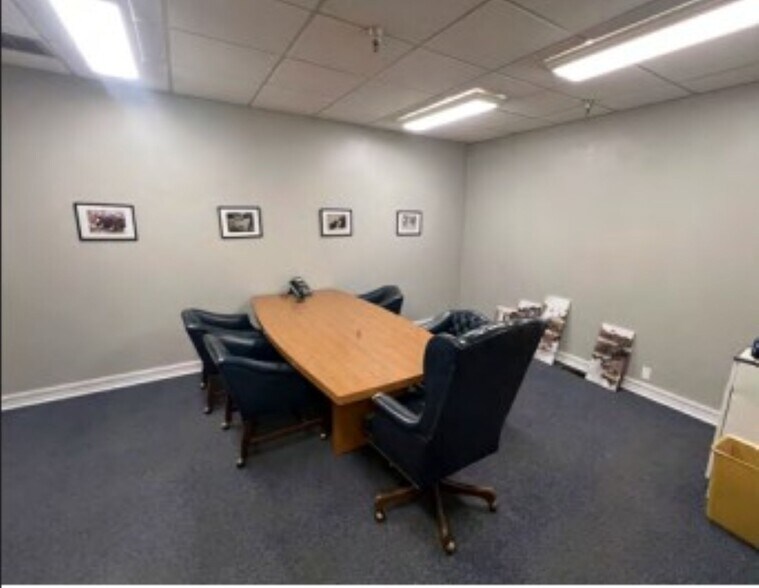 More Photos Of 809 S Pleasant St, Montpelier Industrial For Sale