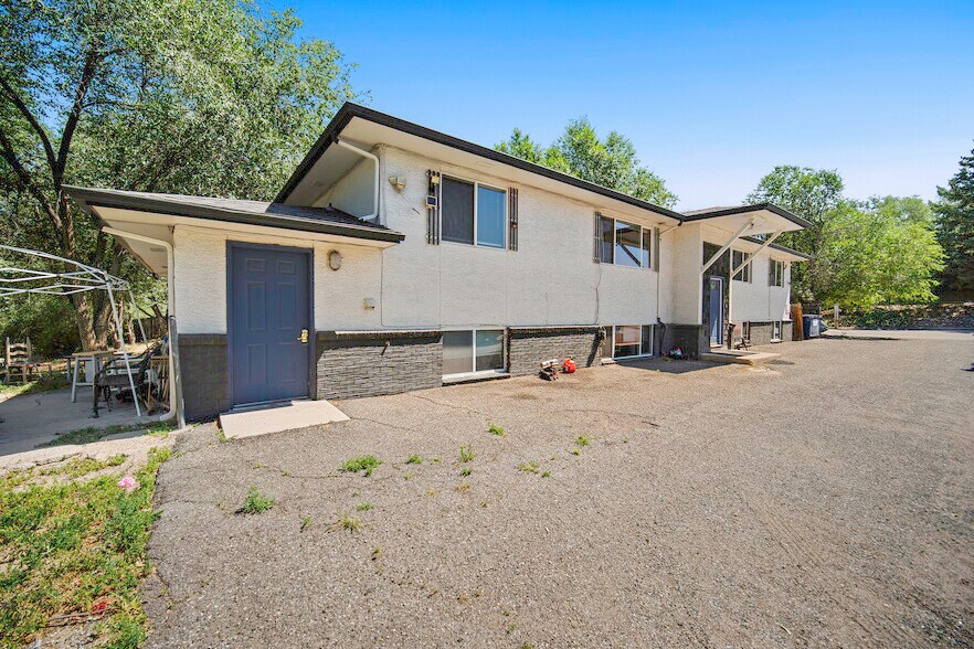 More Photos Of 340 Gahart Dr, Colorado Springs Apartments For Sale