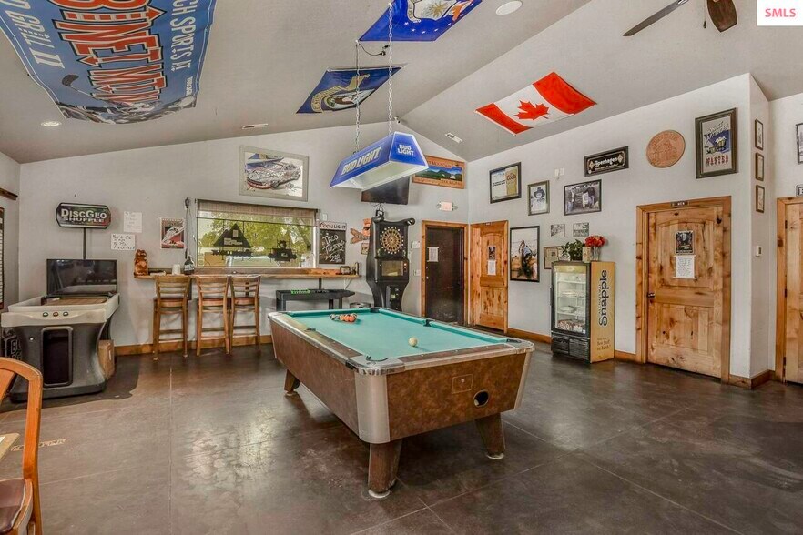 More Photos Of 213 E 4th Ave, Clark Fork Restaurant For Sale