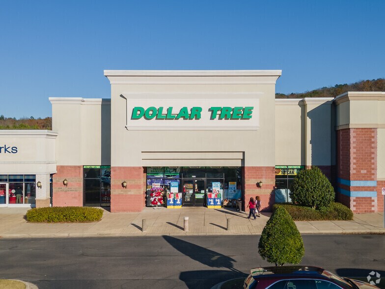 More Photos Of 630 Colonial Promenade, Alabaster Unknown For Lease