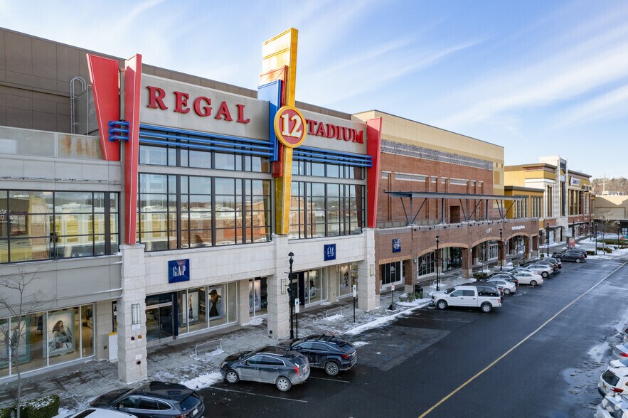 More Photos Of 5101 Fashion Dr, Nanuet Unknown For Lease