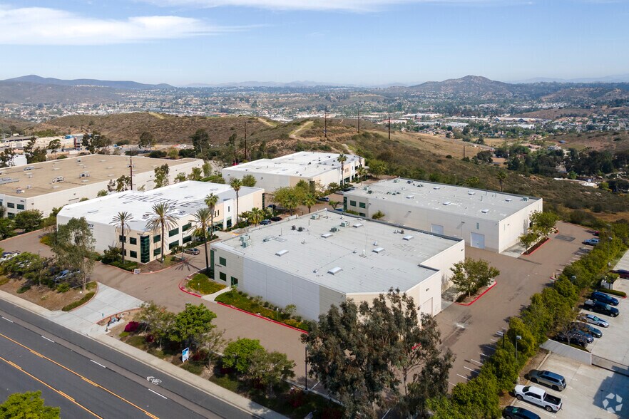More Photos Of 13840 Stowe Dr, Poway Warehouse For Lease