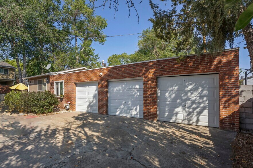 More Photos Of 1275 Berrum Ln, Reno Apartments For Sale