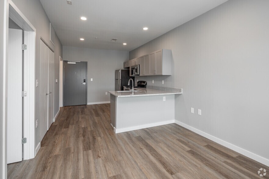 More Photos Of 4040 Travis Dr, Nashville Apartments For Sale