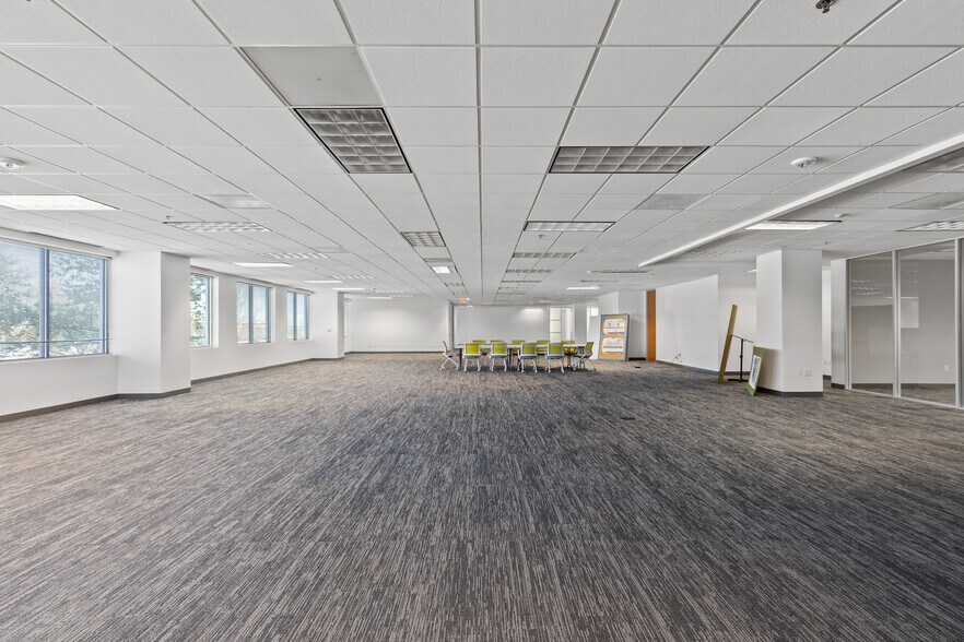 More Photos Of 2800 N Dallas Pky, Plano Office For Lease