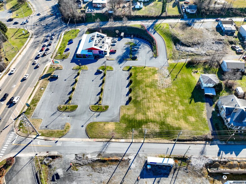 More Photos Of 112 Volunteer Pky, Bristol Land For Sale