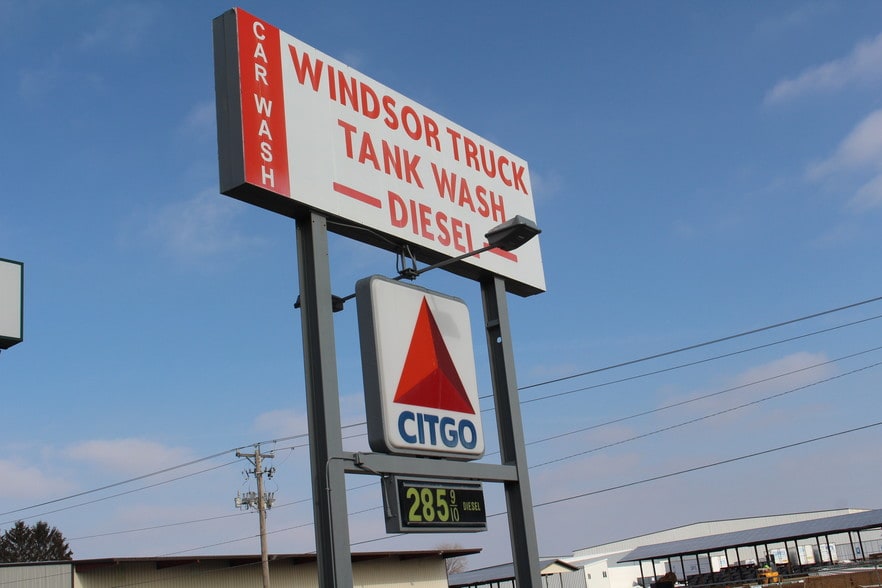 More Photos Of 6383 Lake Rd, Windsor Carwash For Sale
