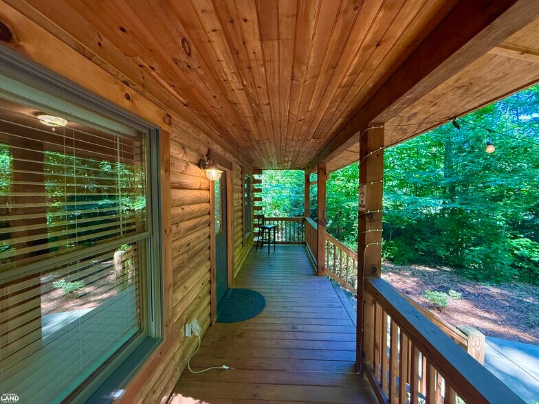 More Photos Of 701 Wingert Road rd, Greenwood Specialty For Sale
