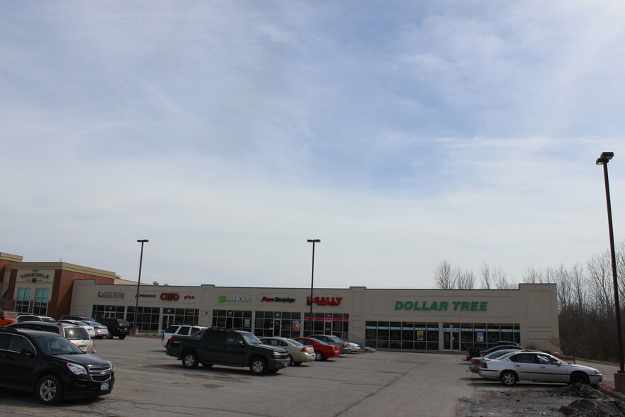 More Photos Of 2604 2nd Ave, Muscatine Storefront Retail Office For Sale