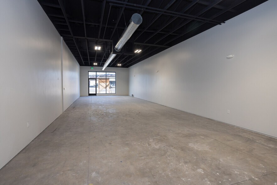 More Photos Of 385 S Main St, Richfield Storefront For Lease