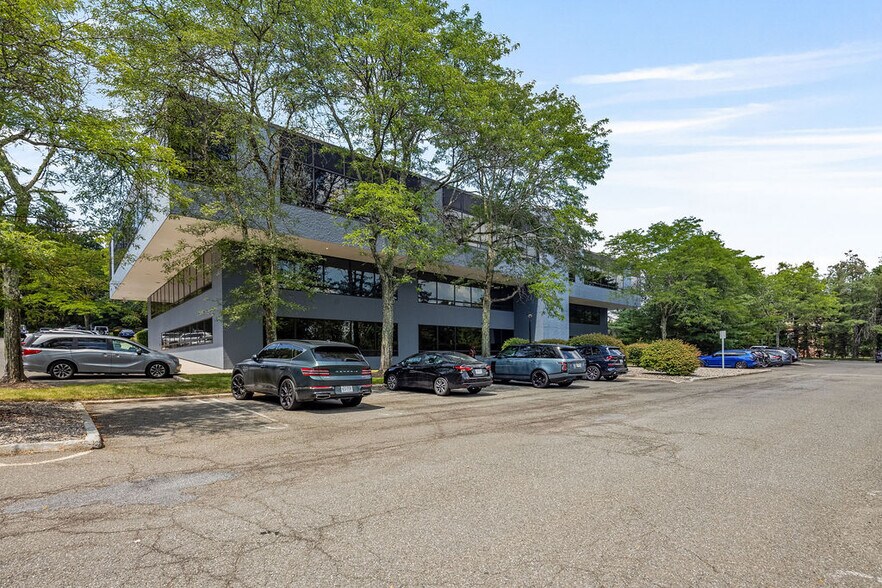More Photos Of 95 Chestnut Ridge Rd, Montvale Office For Lease