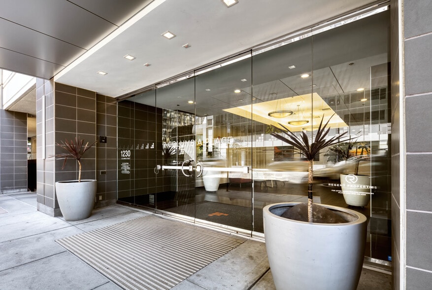 More Photos Of 1230 Columbia St, San Diego Office For Lease