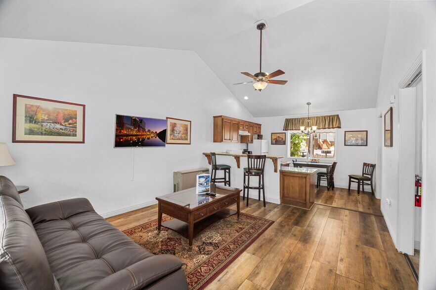 More Photos Of 39756 Big Bear Blvd, Big Bear Lake Hospitality For Sale