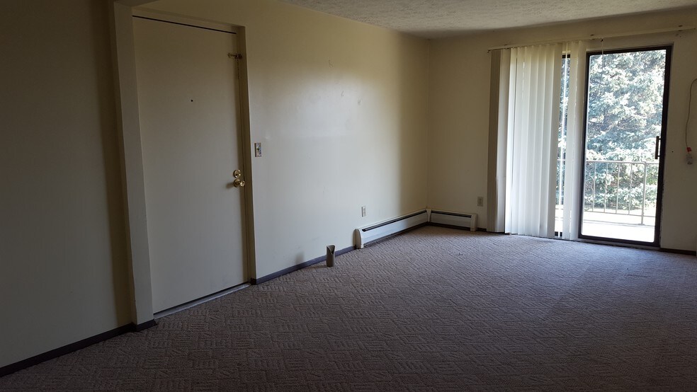 More Photos Of 624 Cleveland Rd E, Huron Apartments For Sale