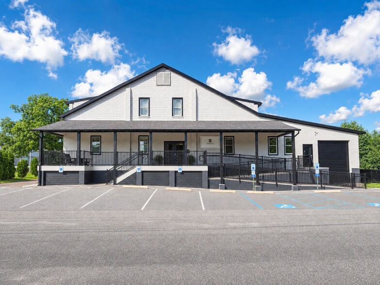 Primary Photo Of 110 Richardson Ave, Swedesboro Warehouse For Lease