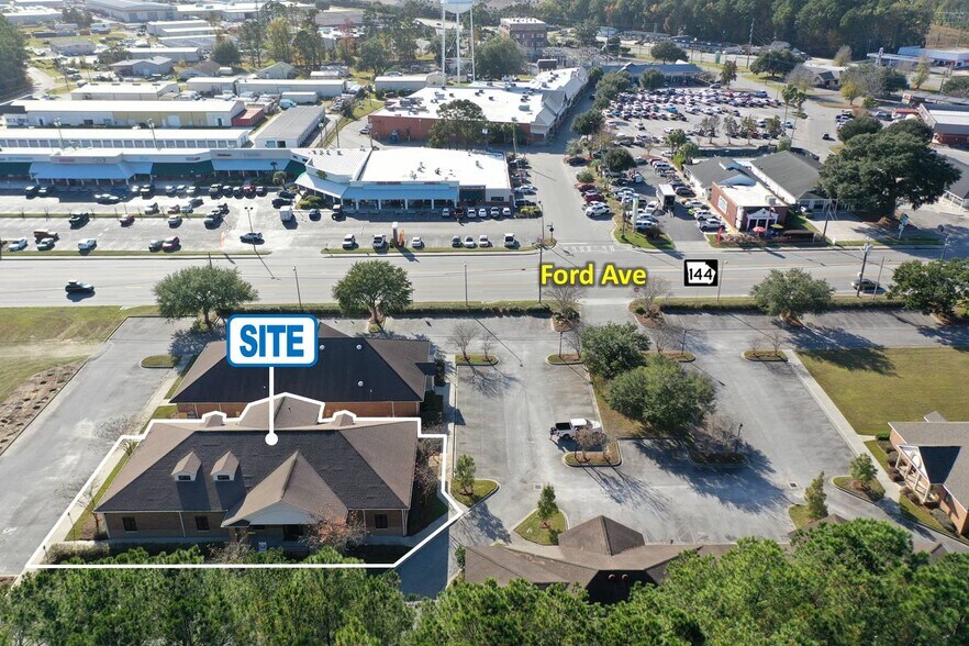 More Photos Of 10055 Ford Ave, Richmond Hill Medical For Lease