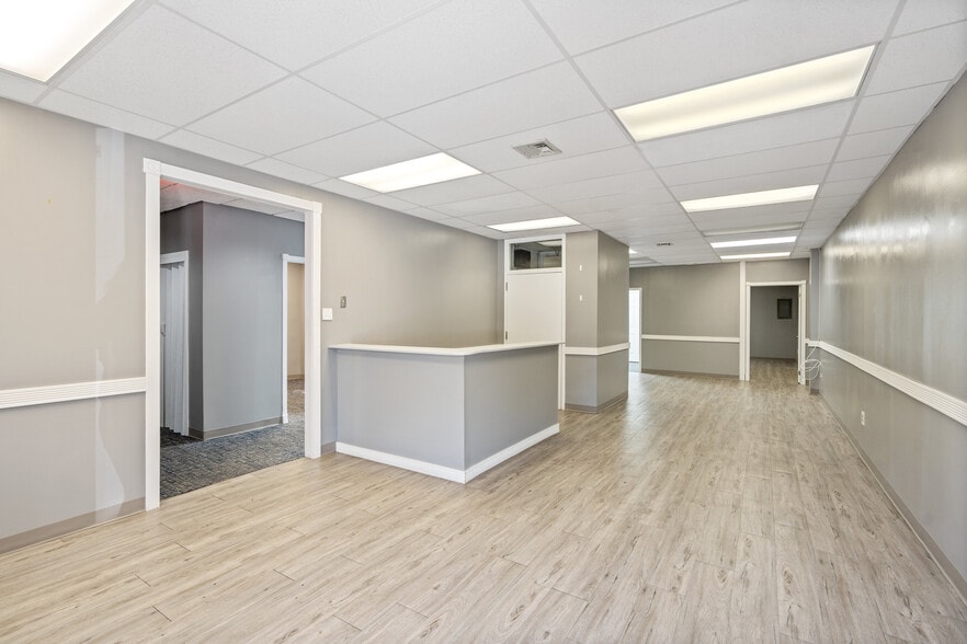 More Photos Of 510 Montauk Hwy, West Islip Office For Lease