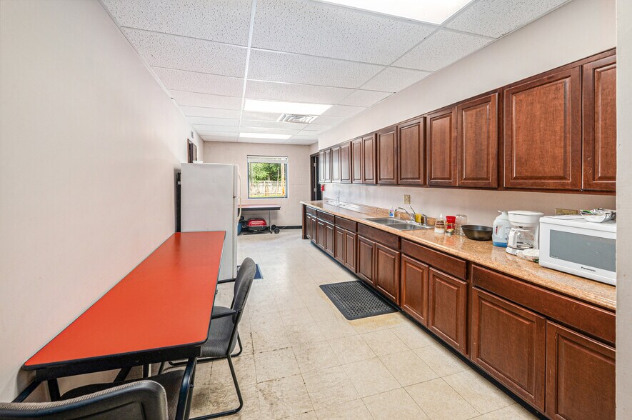 More Photos Of , Kansas City Unknown For Sale