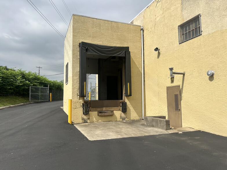 More Photos Of 113-115 N 5th St, Darby Warehouse For Sale