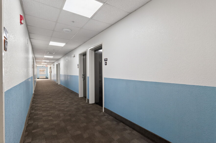 More Photos Of 1901 Broadcast St, Gastonia Hotel For Sale