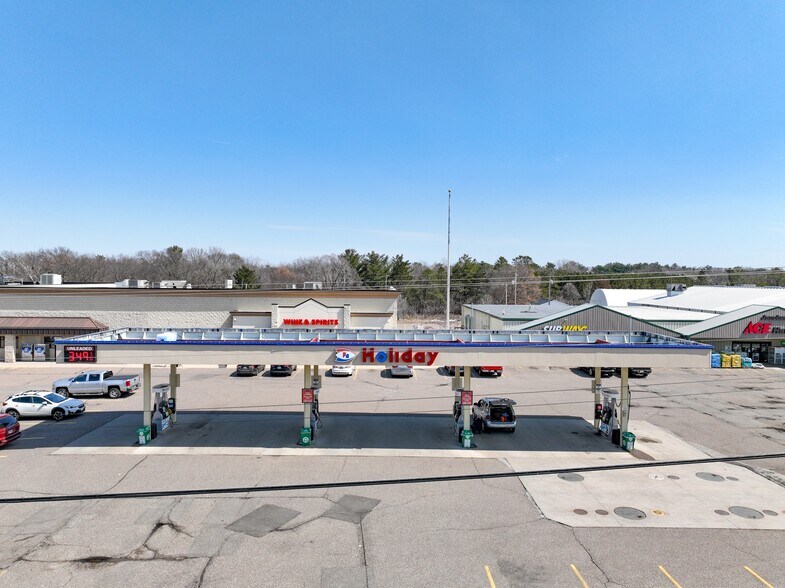 More Photos Of 17158 County Highway J, Chippewa Falls Supermarket For Lease
