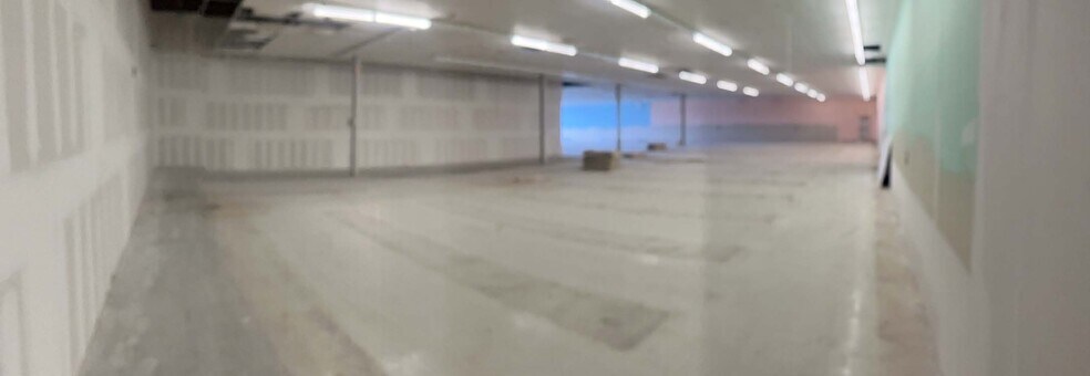 More Photos Of 4172 Hwy 64, Kirtland Storefront For Sale