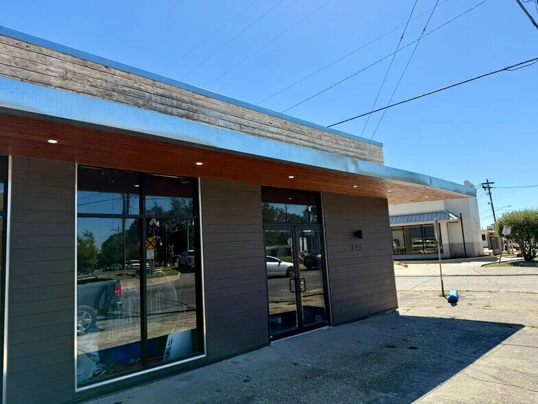 Primary Photo Of 8408 Scotland Ave, Baton Rouge Restaurant For Sale