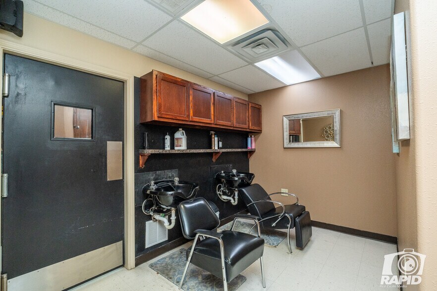 More Photos Of 72 Hassell St, San Angelo Specialty For Sale