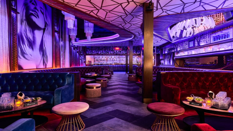 More Photos Of 8029 W Sunset Blvd, Los Angeles Restaurant For Lease