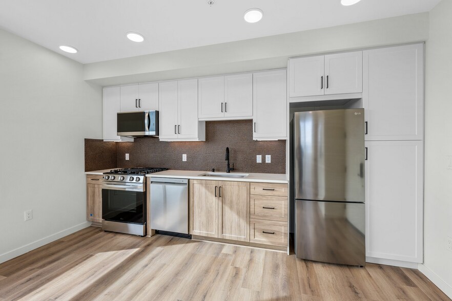 More Photos Of 3943 Oregon St, San Diego Apartments For Sale