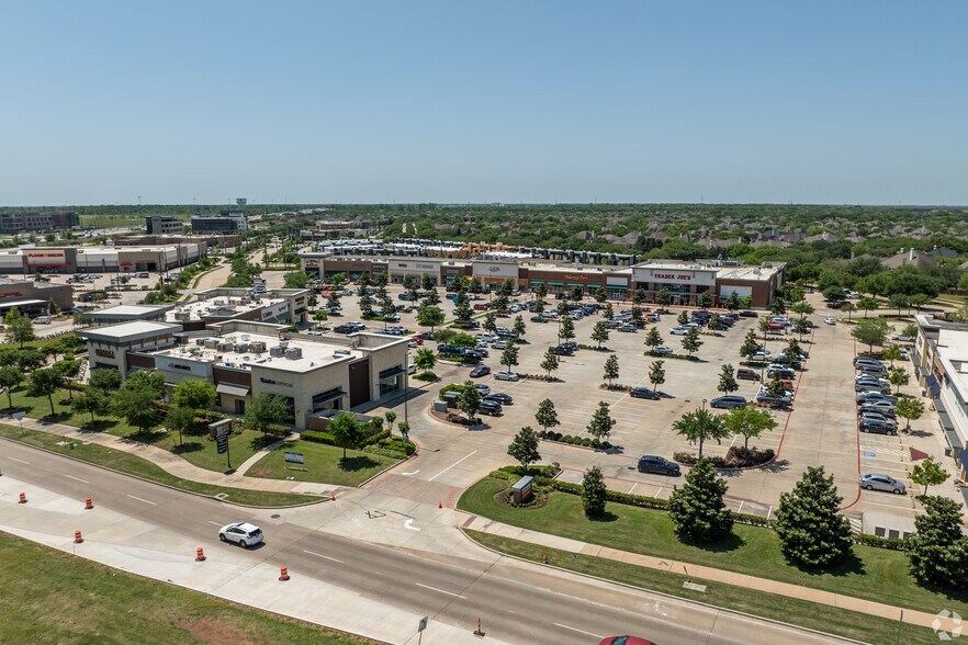 More Photos Of 13517 University Blvd, Sugar Land Unknown For Lease