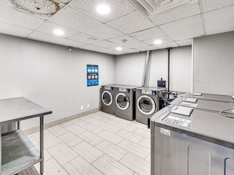 More Photos Of 3211 S 79th East Ave, Tulsa Apartments For Sale