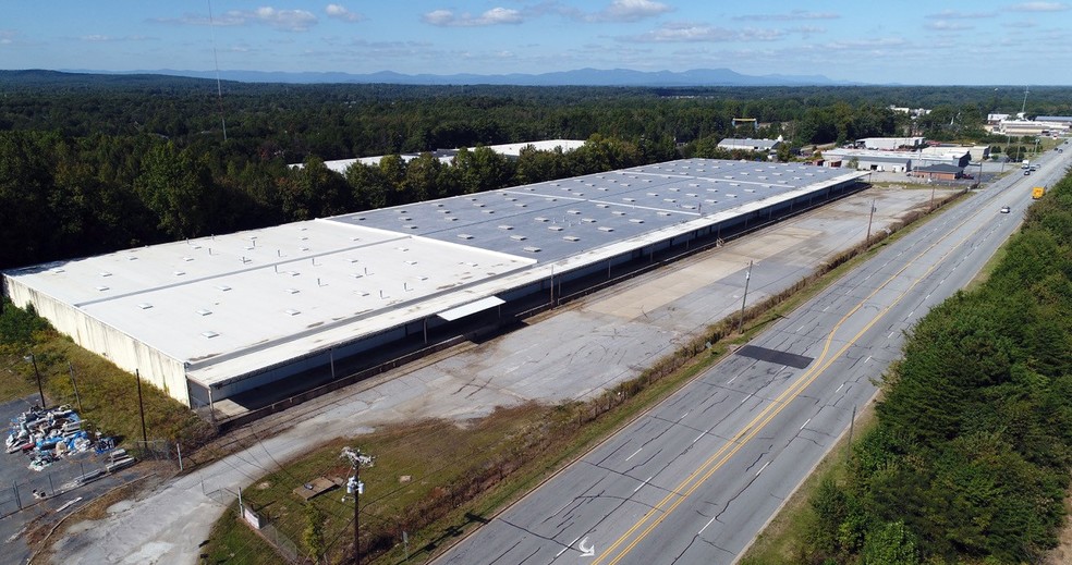 Primary Photo Of 2425 Rutherford Rd, Greenville Warehouse For Lease