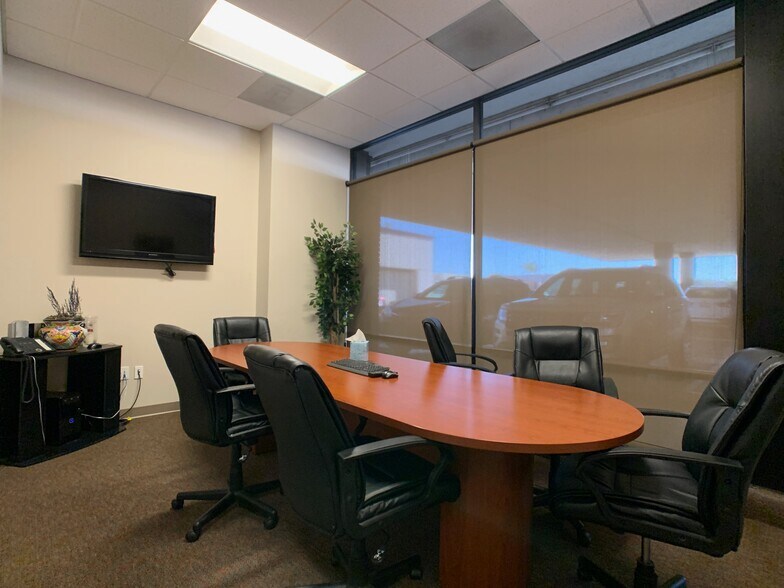More Photos Of 680 Fletcher Pky, El Cajon Office For Lease