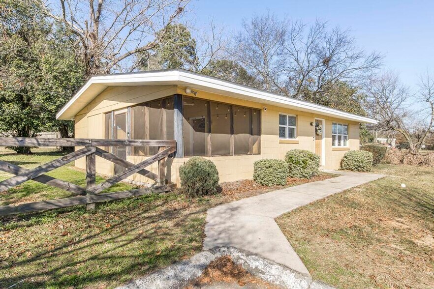 More Photos Of 5307 Houston Rd, Macon-Bibb Apartments For Sale