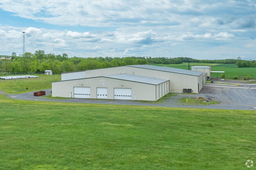 More Photos Of 6100 Buchanan Trl W, Mercersburg Unknown For Lease