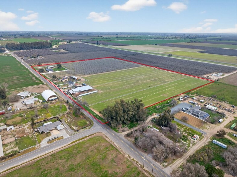 More Photos Of 6873 20th Ave, Lemoore Land For Sale