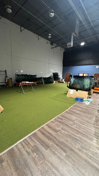 More Photos Of Unit 420, Oldsmar Light Distribution For Sale