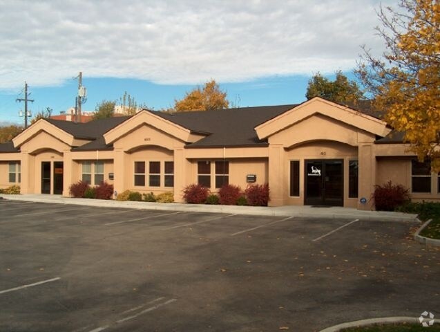 More Photos Of 6015 W Overland Rd, Boise Office For Sale